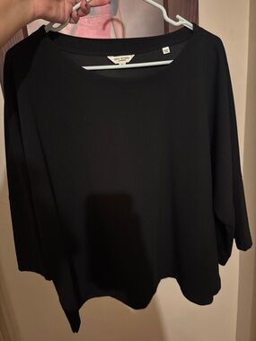 Max Studio Black Relaxed Boatneck Sweatshirt
